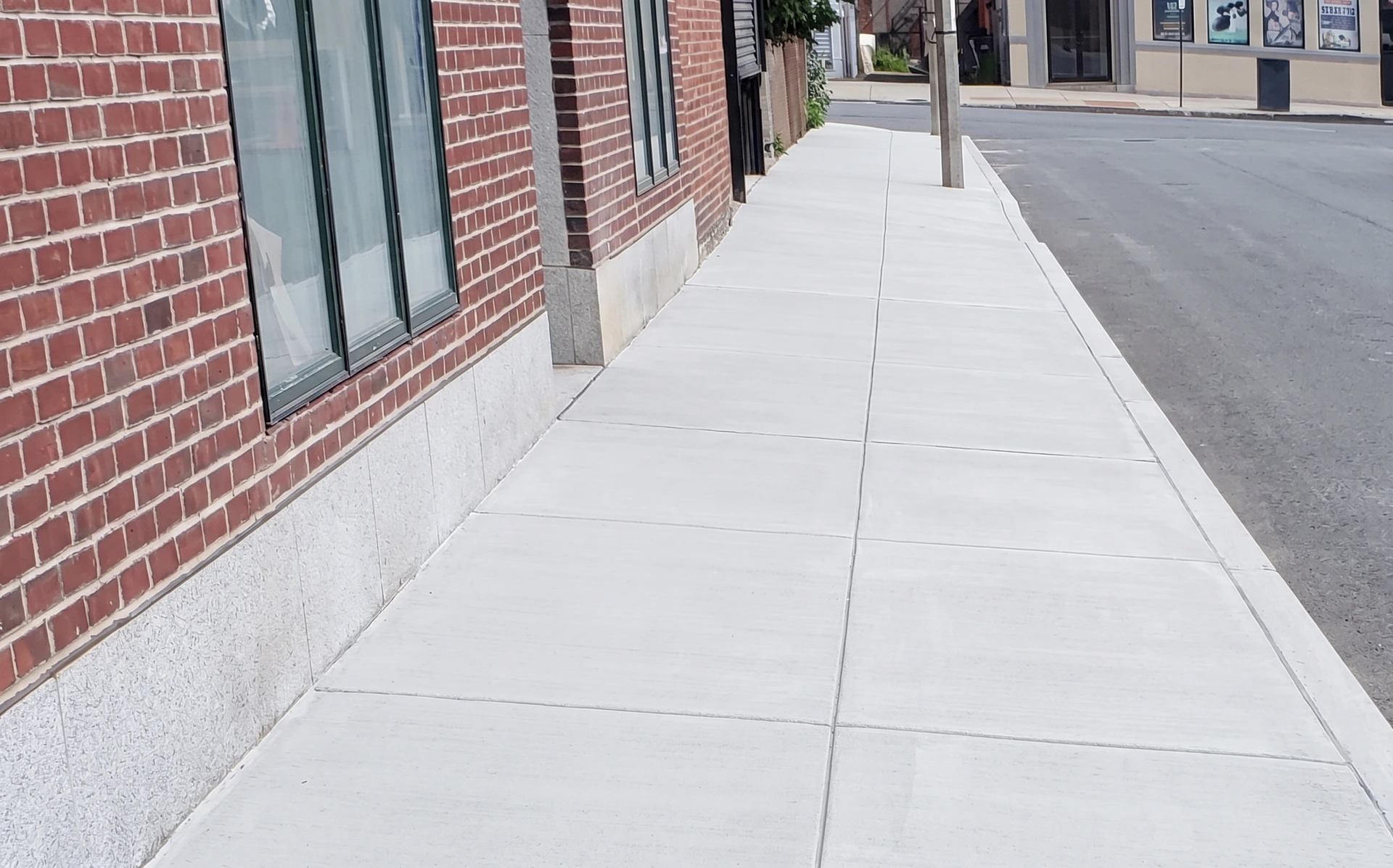 Stone walkway installation